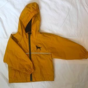 The Black Dog mesh lined kids raincoat 2T